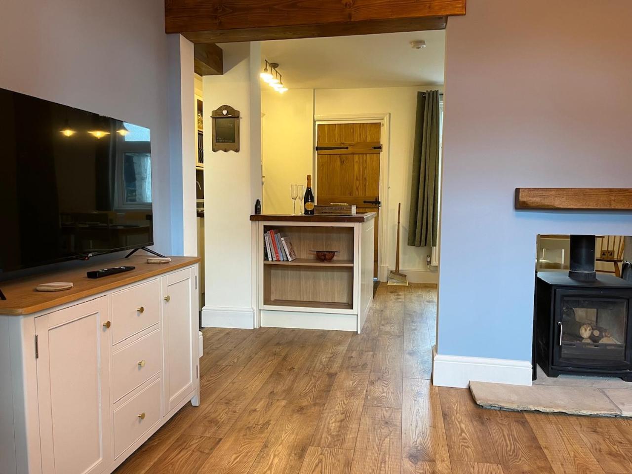 One Jubilee Cottages Shugborough Exterior photo